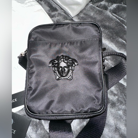 Versace Messenger bag - Picture 2 of 6